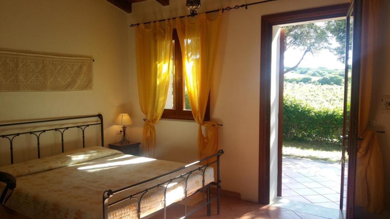 Sa Ruscitta Bed & Breakfast Sant'Antioco Bagian luar foto