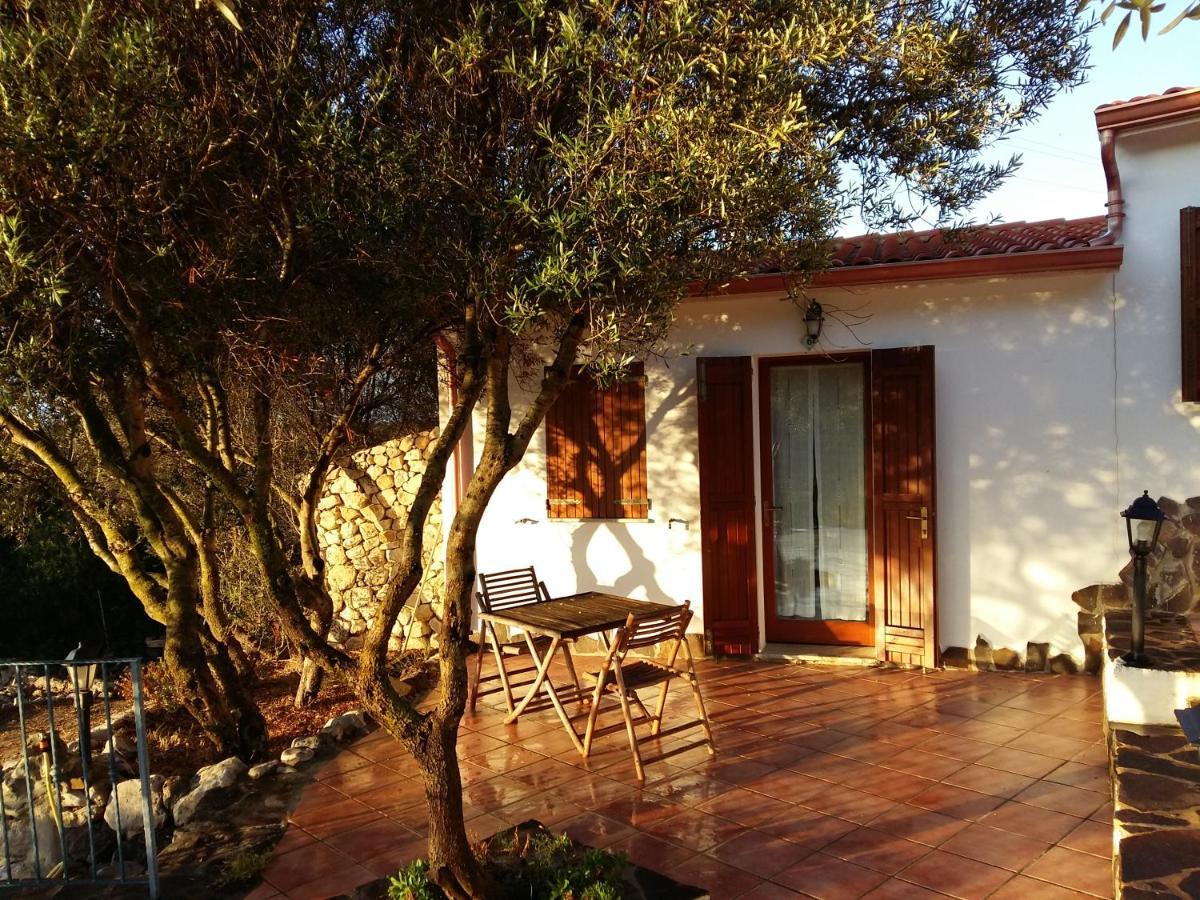 Sa Ruscitta Bed & Breakfast Sant'Antioco Bagian luar foto