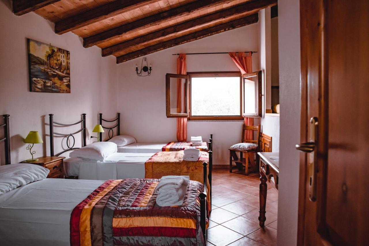 Sa Ruscitta Bed & Breakfast Sant'Antioco Bagian luar foto