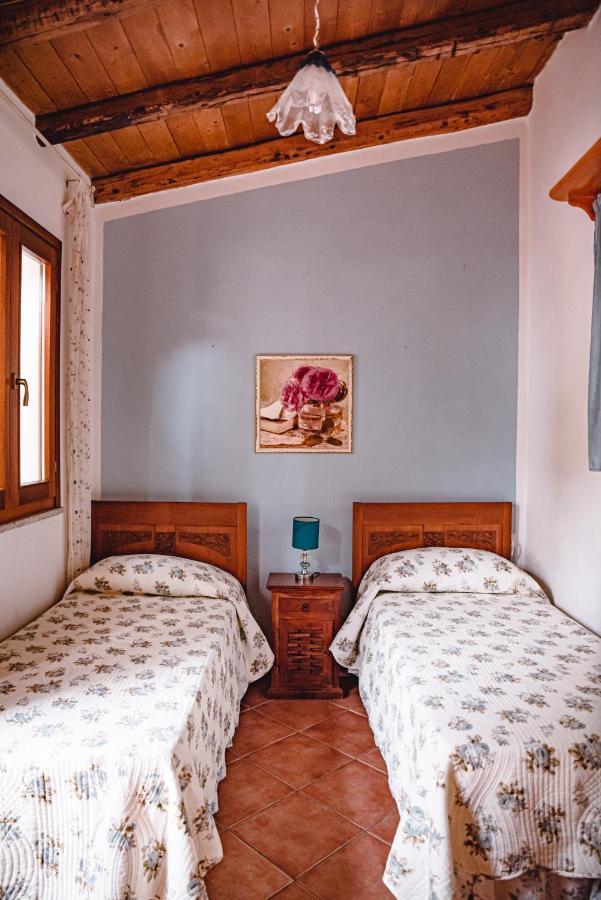 Sa Ruscitta Bed & Breakfast Sant'Antioco Bagian luar foto