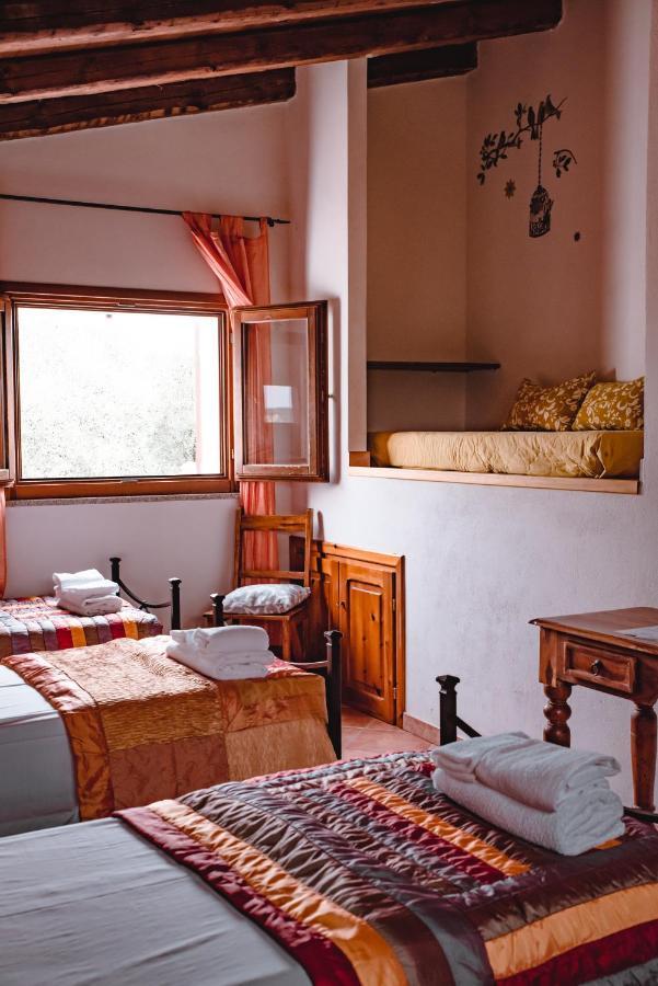 Sa Ruscitta Bed & Breakfast Sant'Antioco Bagian luar foto