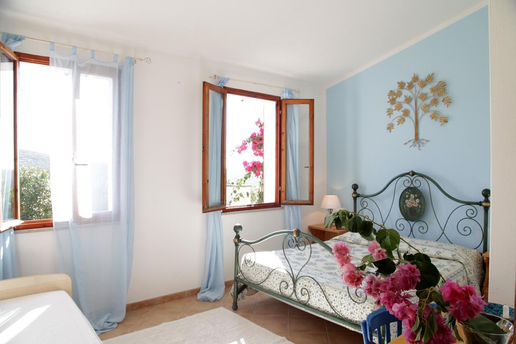 Sa Ruscitta Bed & Breakfast Sant'Antioco Ruang foto