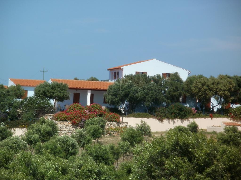 Sa Ruscitta Bed & Breakfast Sant'Antioco Ruang foto