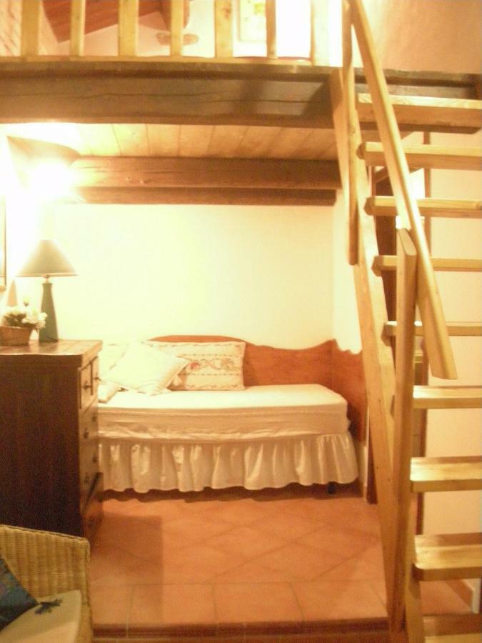 Sa Ruscitta Bed & Breakfast Sant'Antioco Bagian luar foto